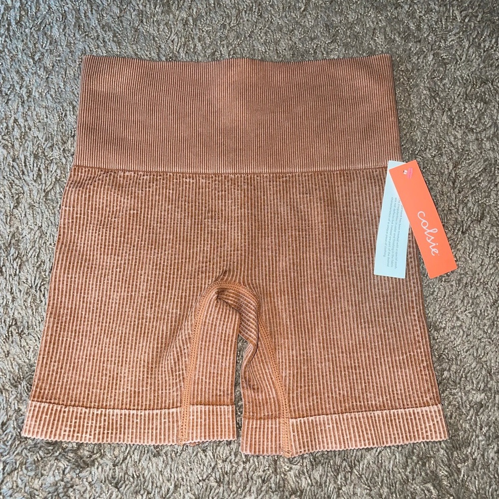 Ribbed bike shorts